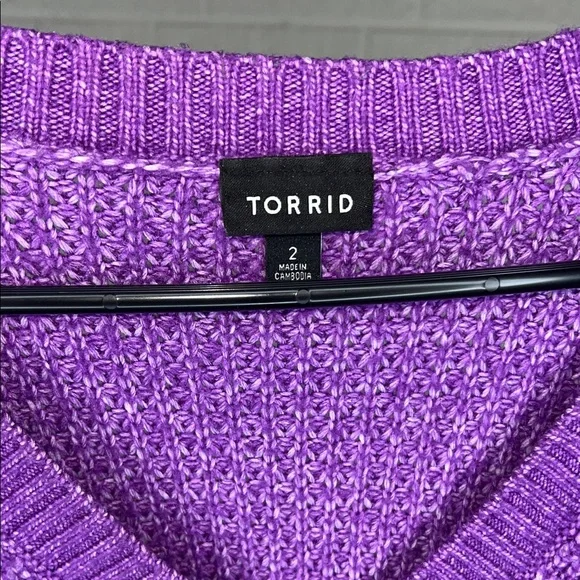 Torrid Purple V-Neck Women's Sweater - Picture 3 of 4